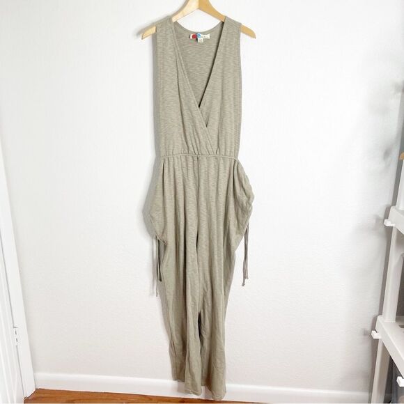 Free People Beach Let’s Chill Jumpsuit Sage Green Size Extra Large - Picture 2 of 6